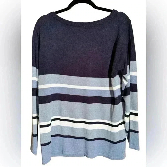 Evelyn Taylor size 1XL sweater.  Pre-loved with minimal signs of wear. - Picture 1 of 4